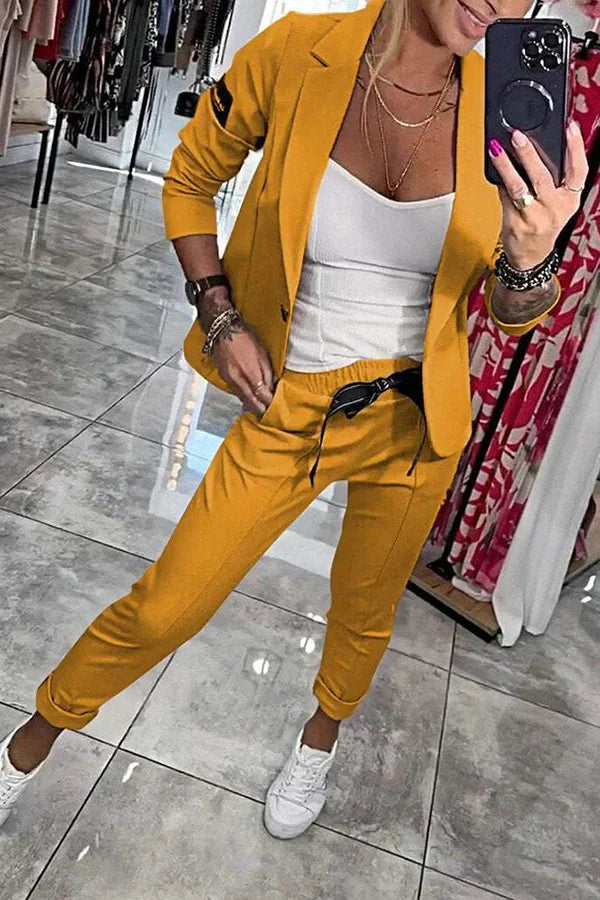 Ksenia | Conjunto confeccionado con blazer suave y joggers holgados