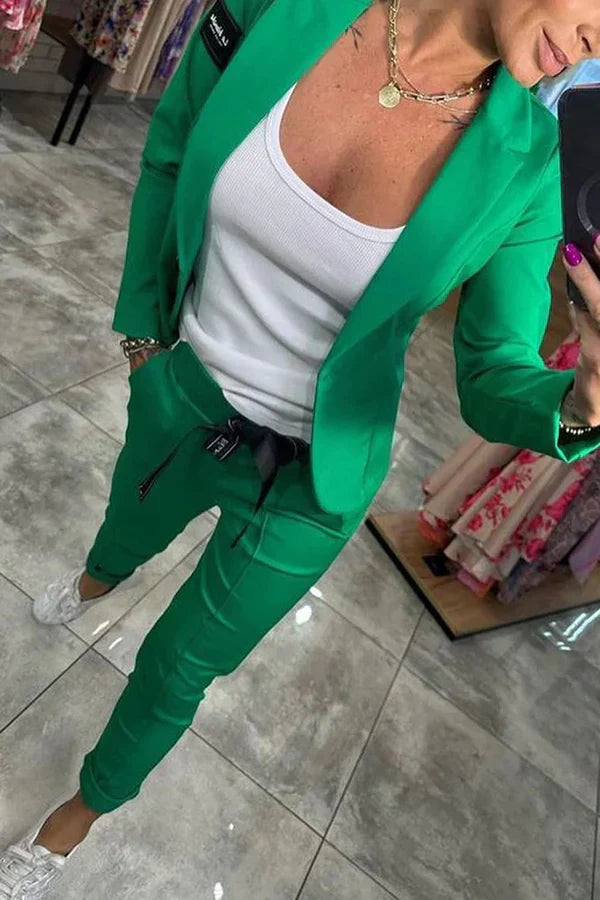 Ksenia | Conjunto confeccionado con blazer suave y joggers holgados