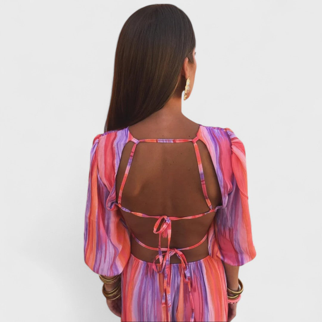 Paloma - Elegante vestido con cortes