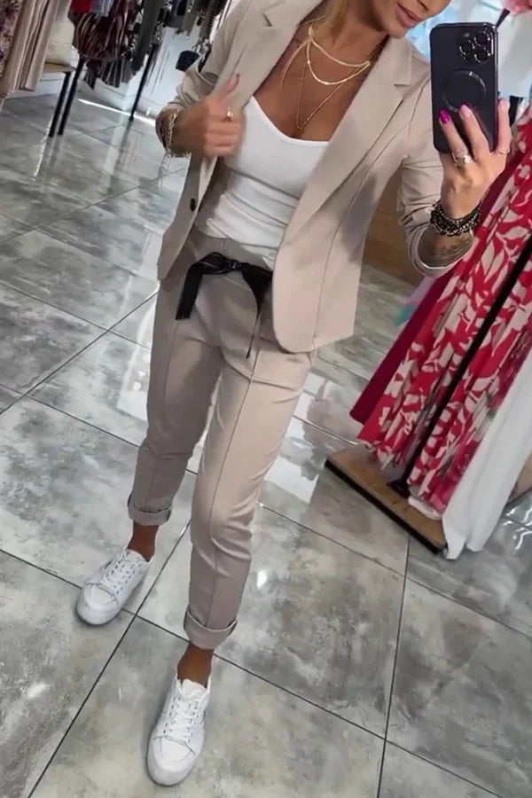 Ksenia | Conjunto confeccionado con blazer suave y joggers holgados