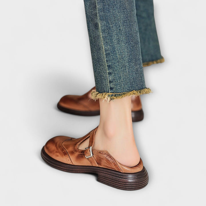 Eike | Zapatos de cuero clásicos con tira T